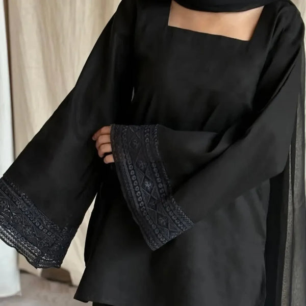 Simple black